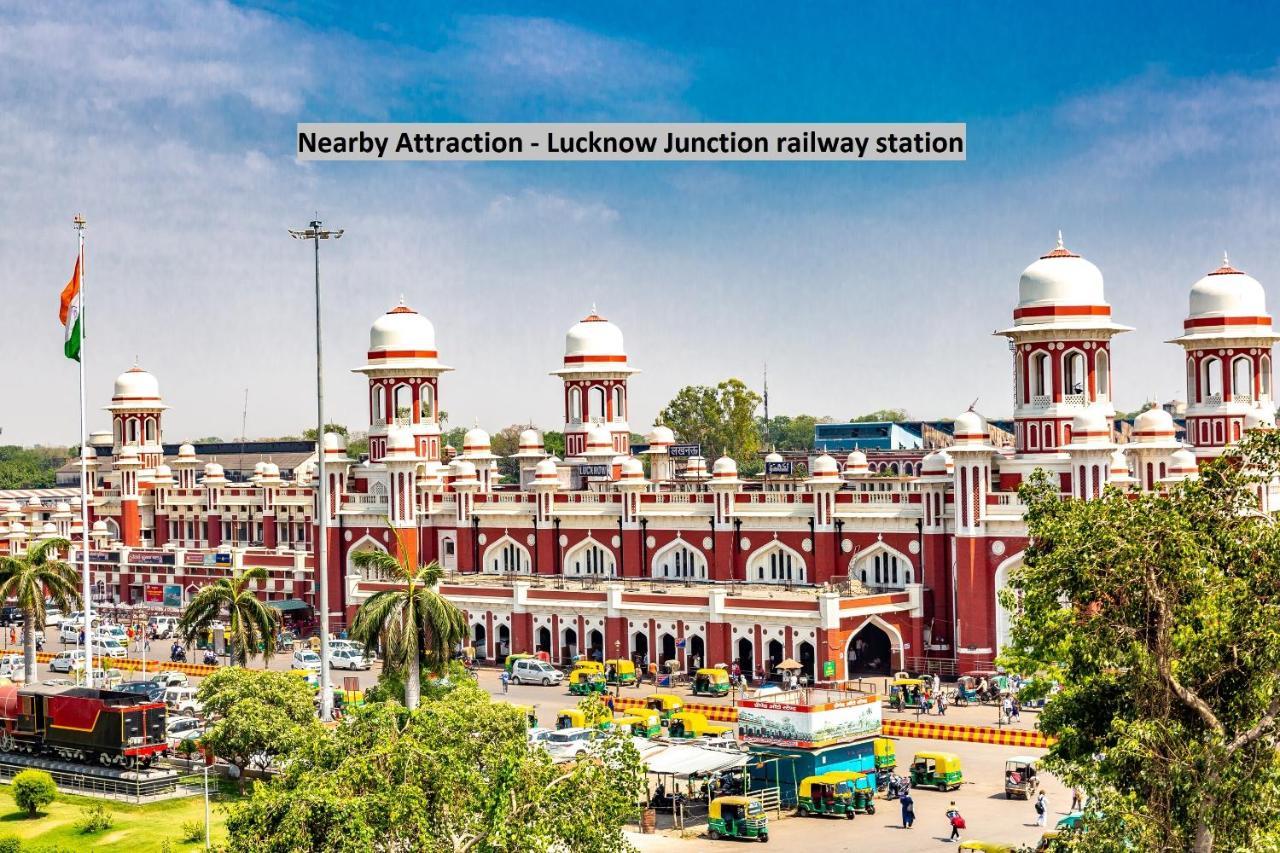 Hôtel Oyo Flagship 19301 Mezbaan International Naka Hindola à Lucknow Extérieur photo